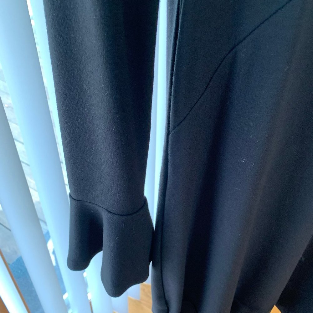 Dress - Picture 3 of 6